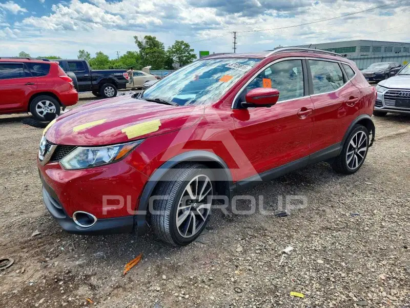 2017 Nissan ROGUE photo