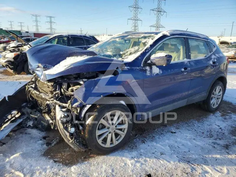 2017 Nissan ROGUE фото