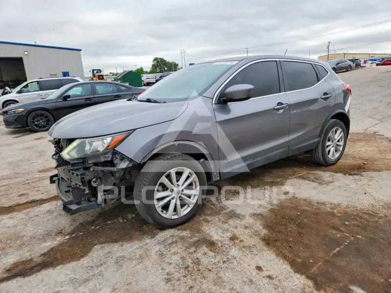 2017 Nissan ROGUE фото
