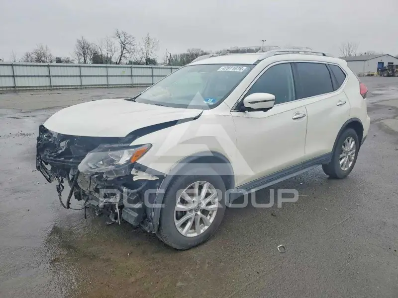 2017 Nissan ROGUE фото