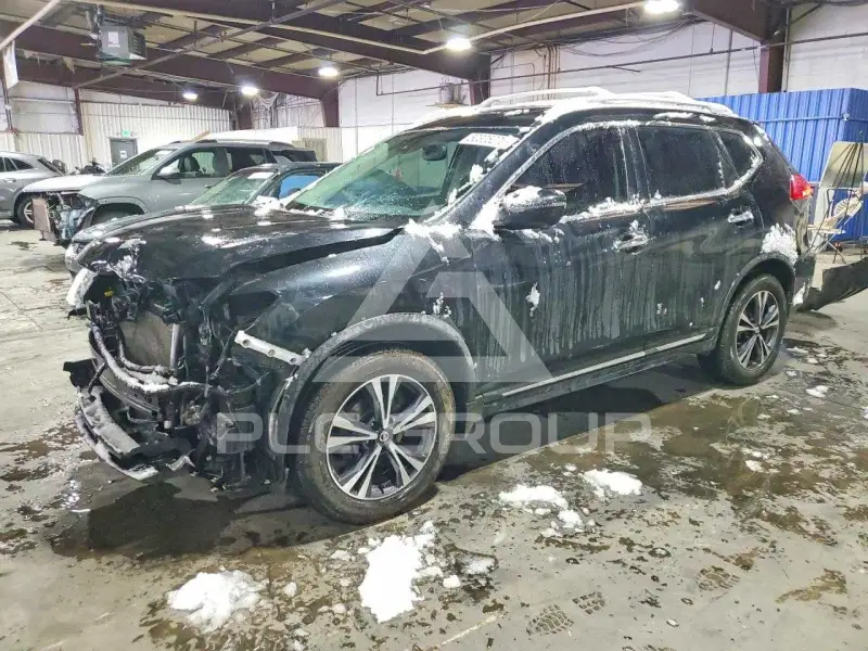 2017 Nissan ROGUE photo