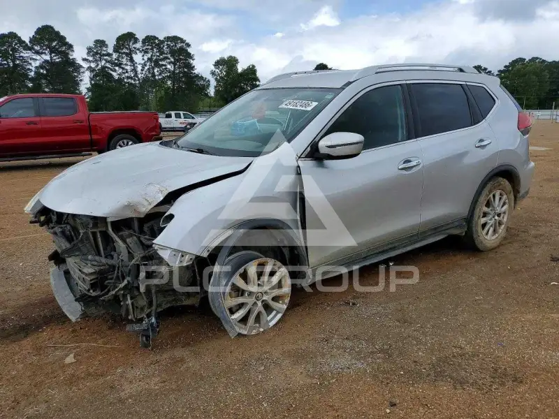 2017 Nissan ROGUE фото