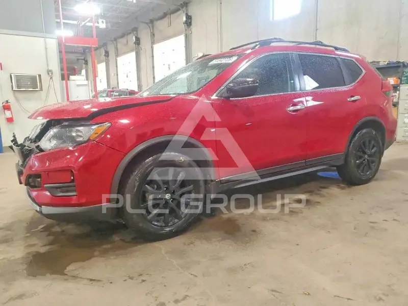 2017 Nissan ROGUE photo