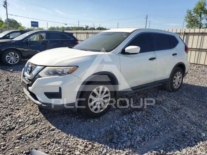 2017 Nissan ROGUE photo