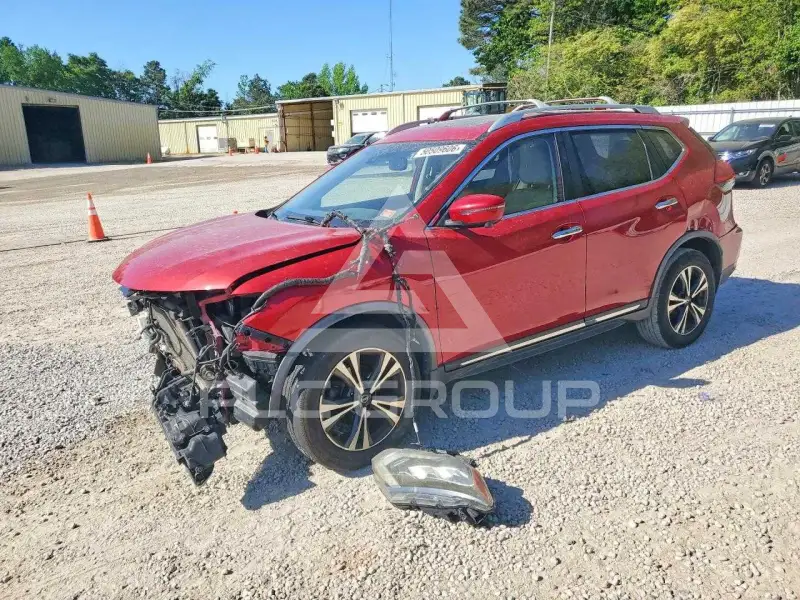 2017 Nissan ROGUE фото