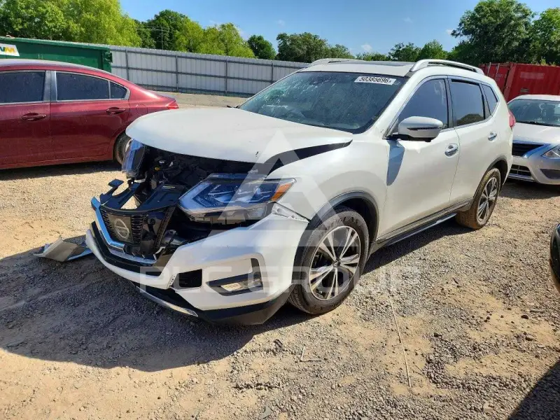 2017 Nissan ROGUE фото