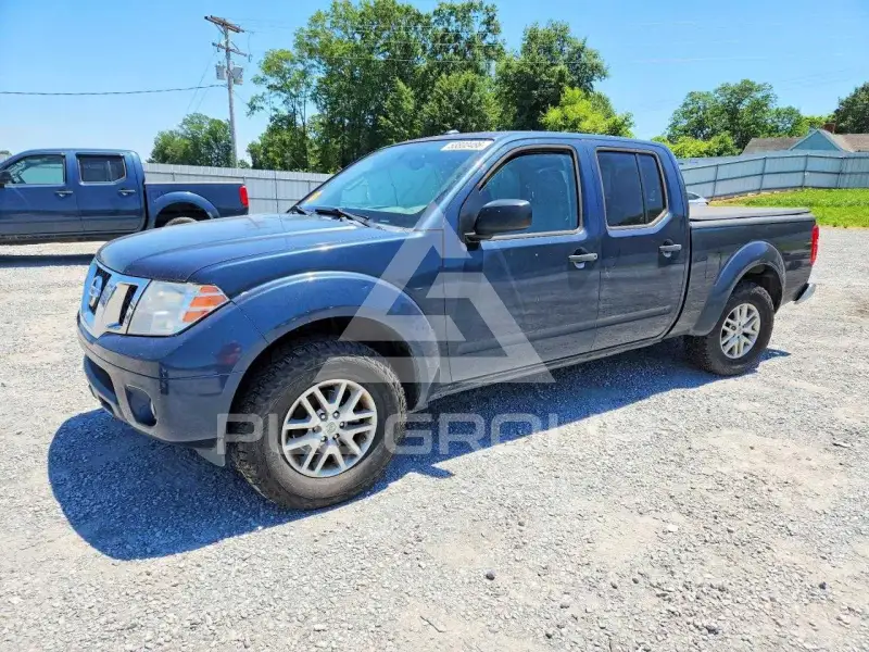 2017 Nissan FRONTIER photo