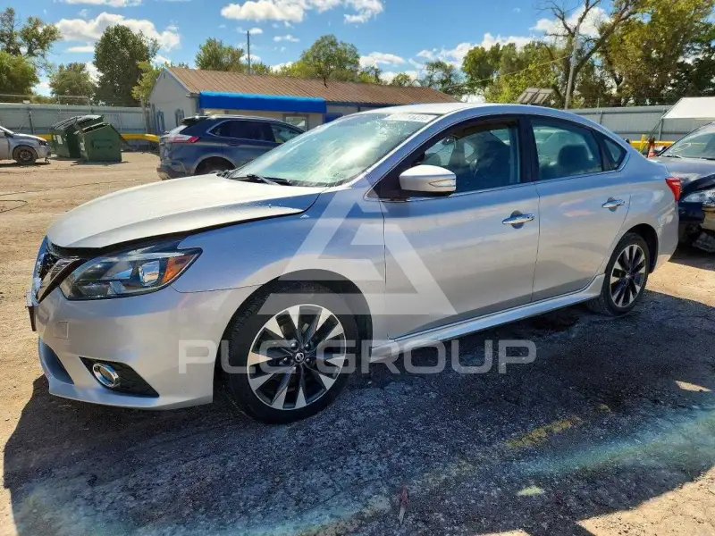 2017 Nissan SENTRA фото