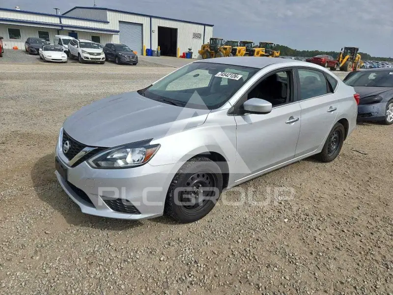 2017 Nissan SENTRA фото