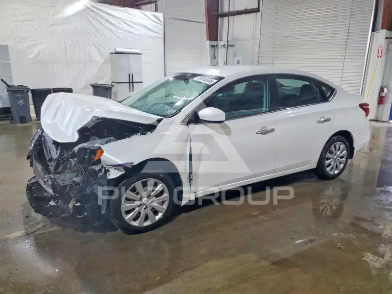 2017 Nissan SENTRA фото