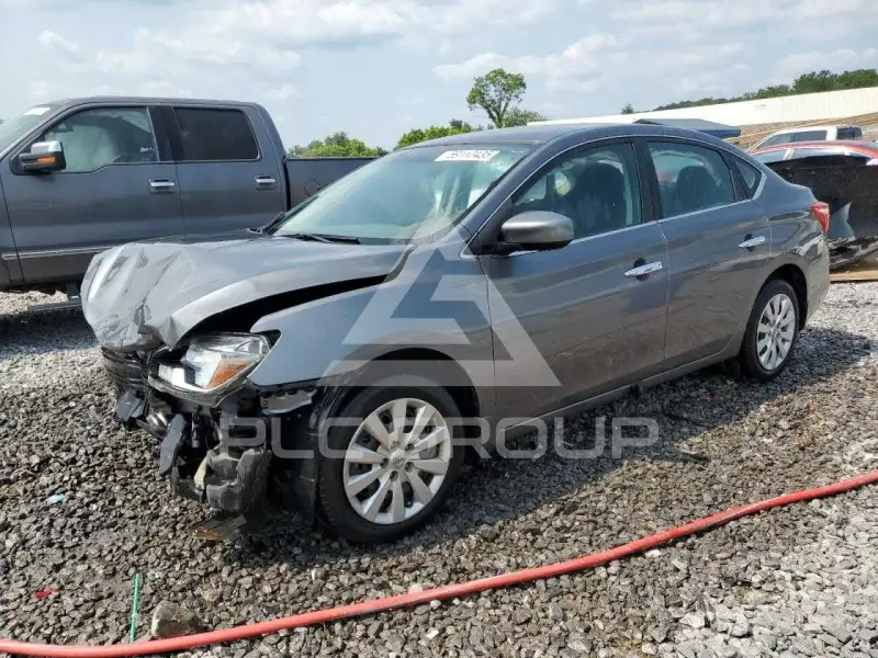 2017 Nissan SENTRA фото