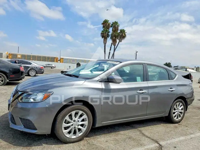 2017 Nissan SENTRA фото