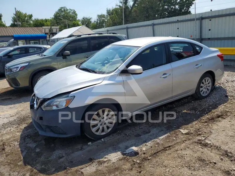 2017 Nissan SENTRA фото