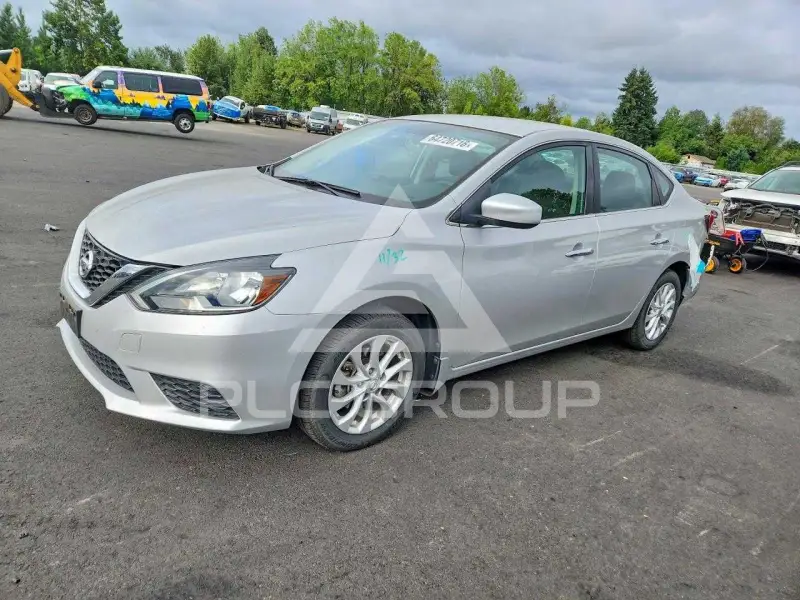 2017 Nissan SENTRA фото