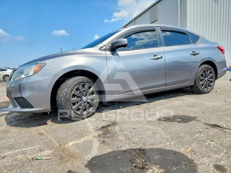 2017 Nissan SENTRA фото