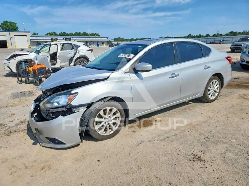 2017 Nissan SENTRA фото