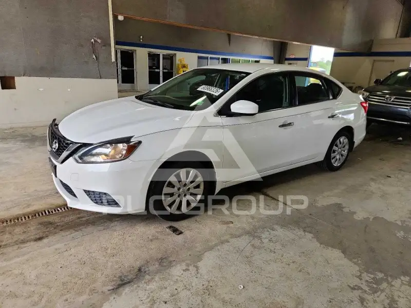 2017 Nissan SENTRA фото