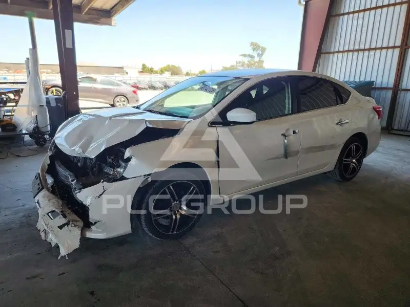 2017 Nissan SENTRA фото