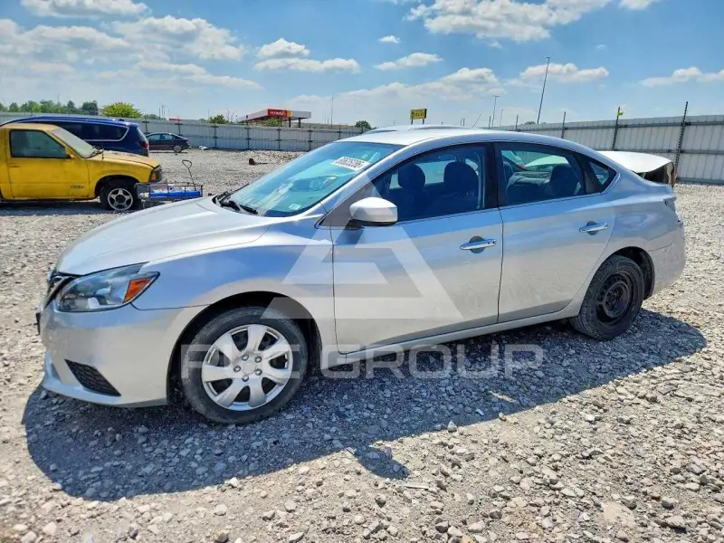 2017 Nissan SENTRA фото