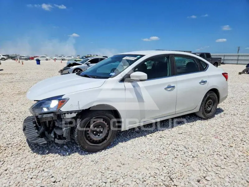 2017 Nissan SENTRA photo