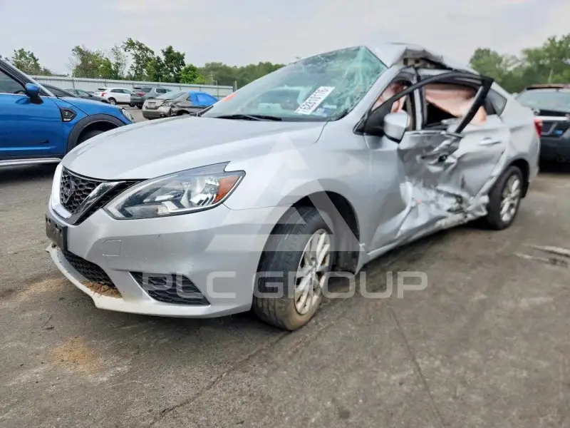 2017 Nissan SENTRA фото