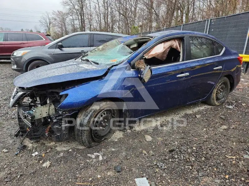 2017 Nissan SENTRA фото