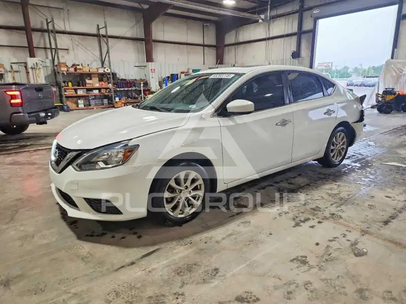 2017 Nissan SENTRA фото