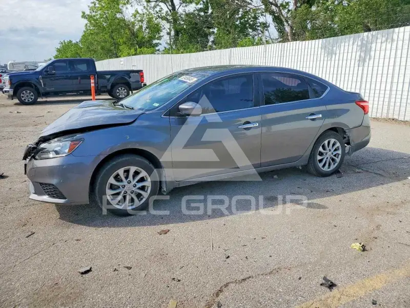 2017 Nissan SENTRA фото