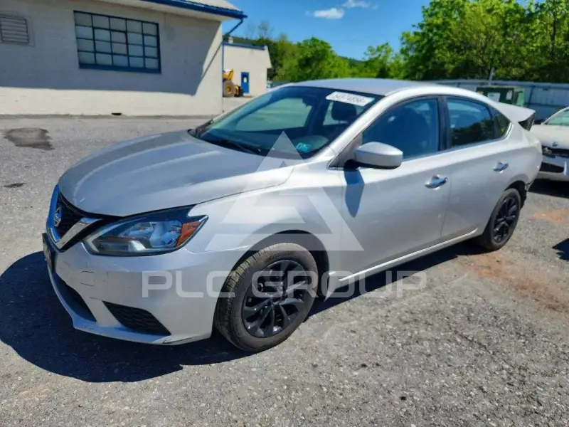 2017 Nissan SENTRA фото
