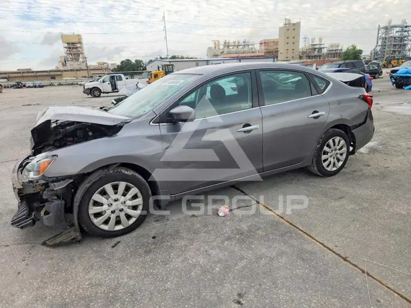 2017 Nissan SENTRA фото