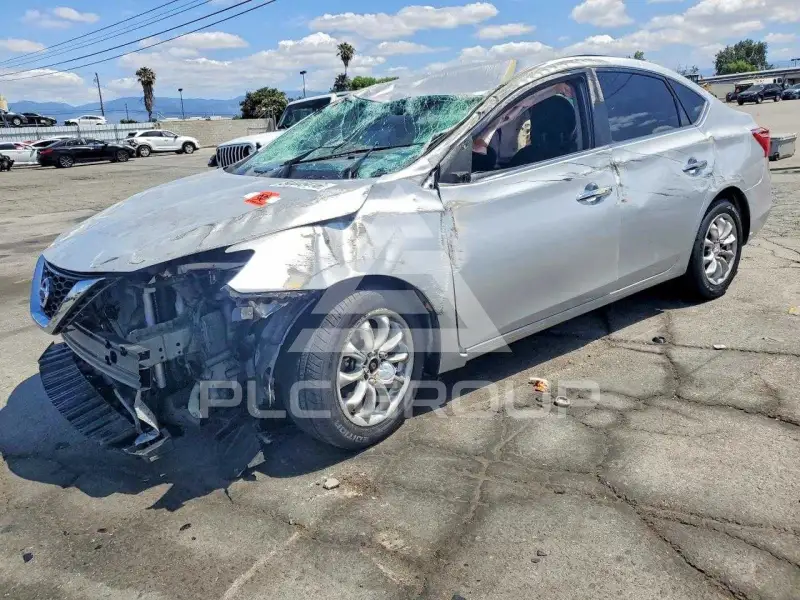 2017 Nissan SENTRA фото