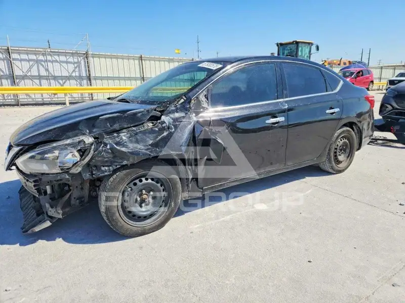 2017 Nissan SENTRA фото