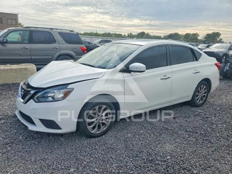 2017 Nissan SENTRA фото