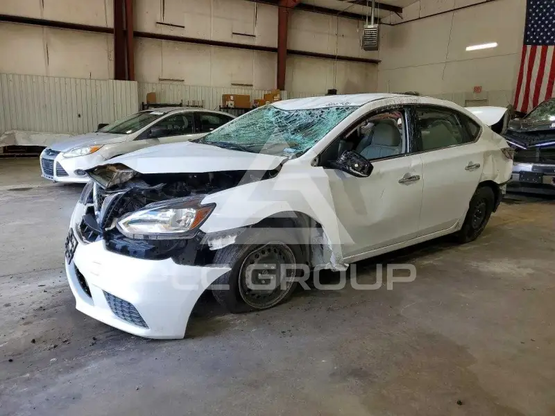 2017 Nissan SENTRA photo