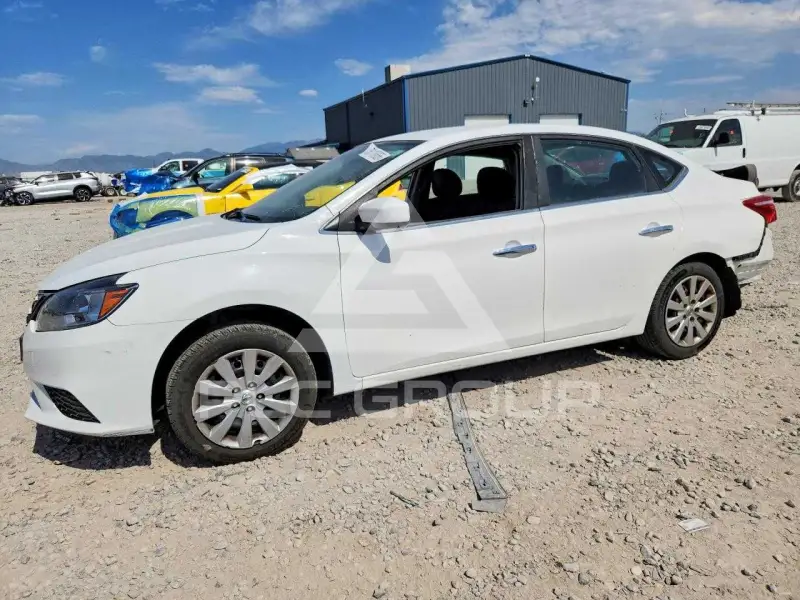 2017 Nissan SENTRA photo