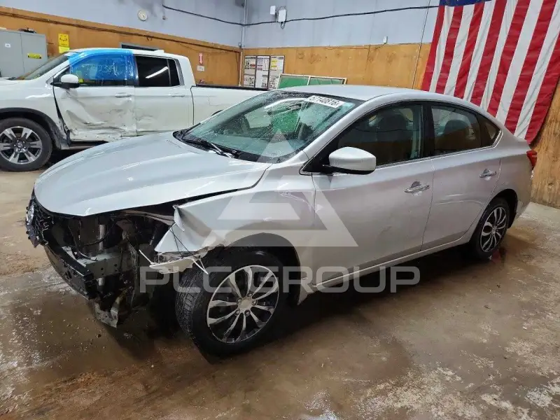 2017 Nissan SENTRA фото