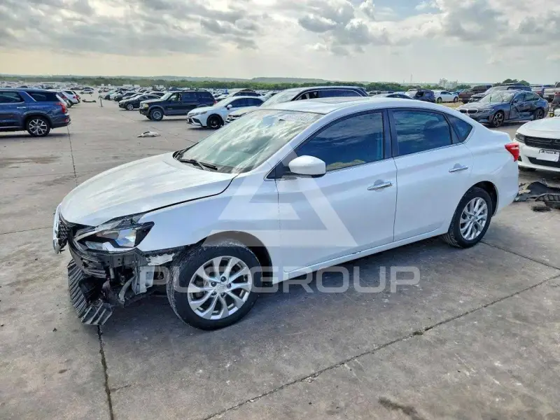 2017 Nissan SENTRA фото