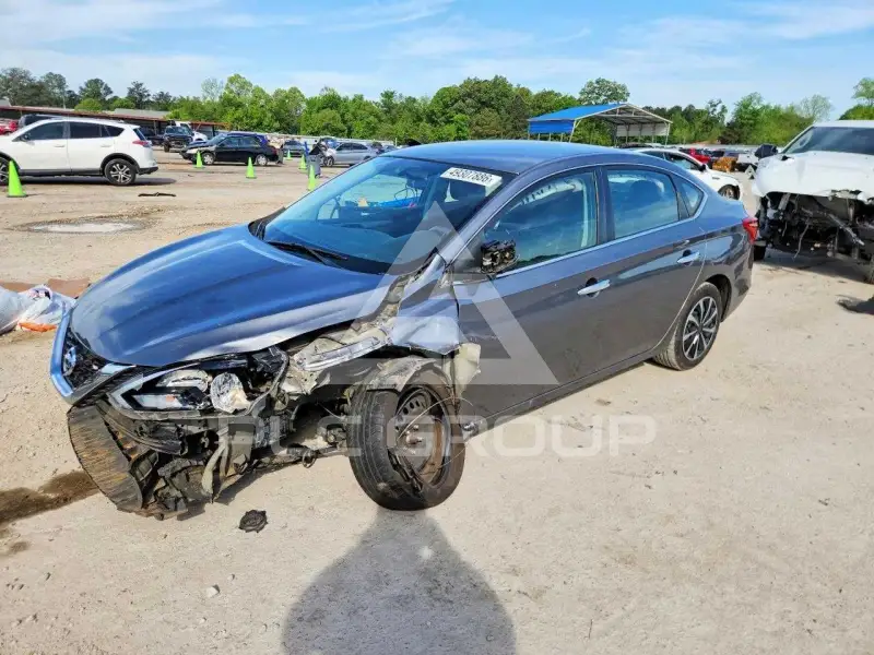 2017 Nissan SENTRA фото