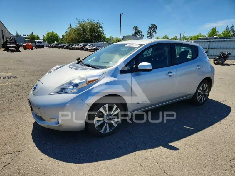 2017 Nissan LEAF photo