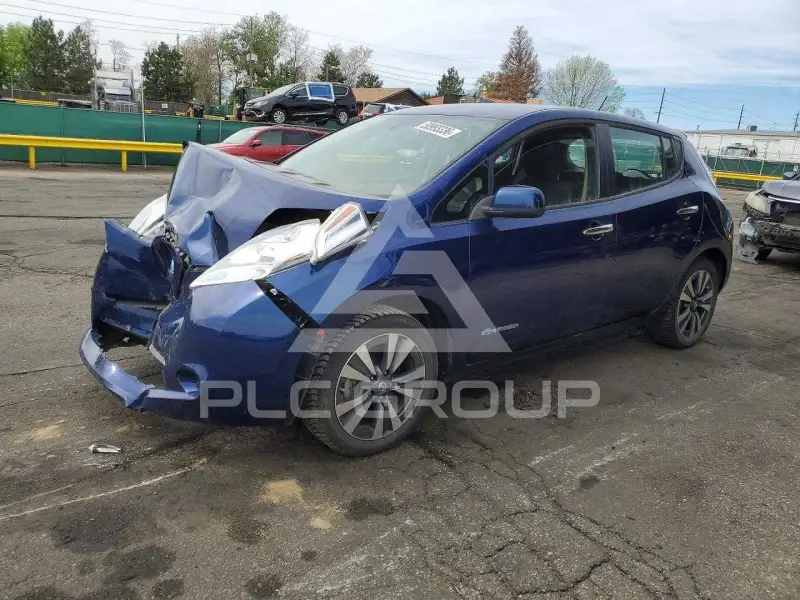 2017 Nissan LEAF photo