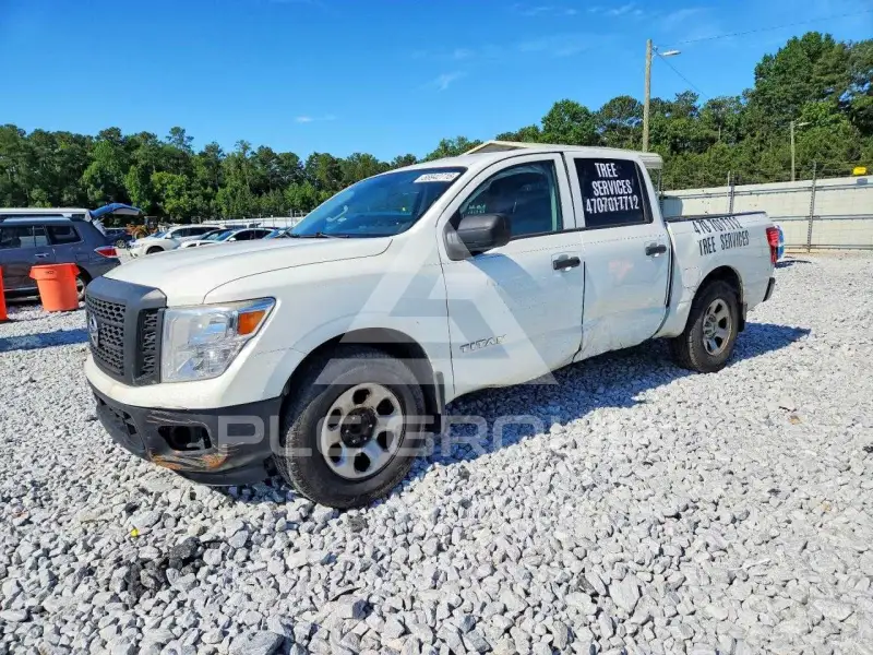 2017 Nissan TITAN фото