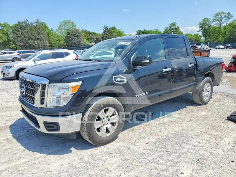 2017 Nissan TITAN фото