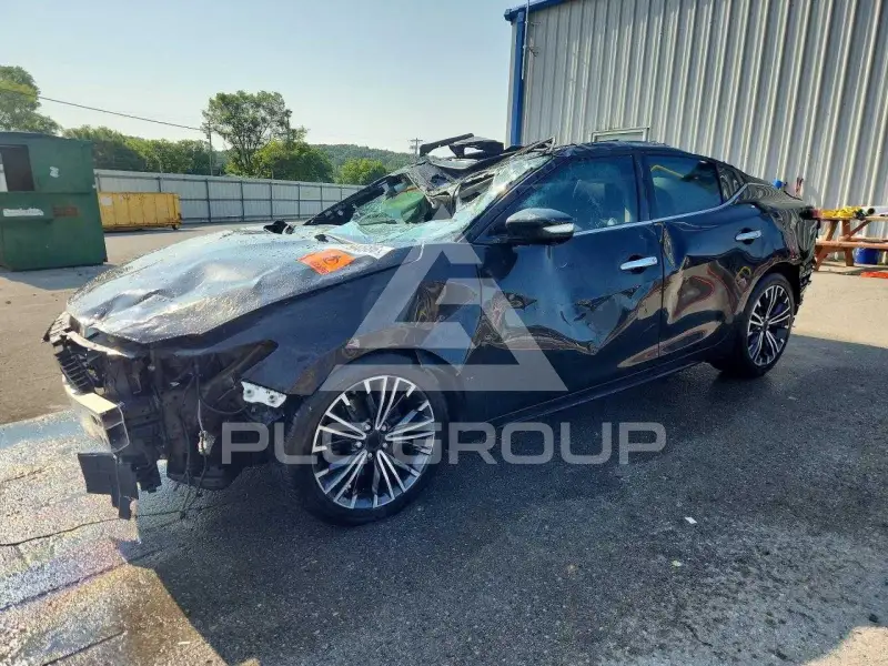 2017 Nissan MAXIMA photo