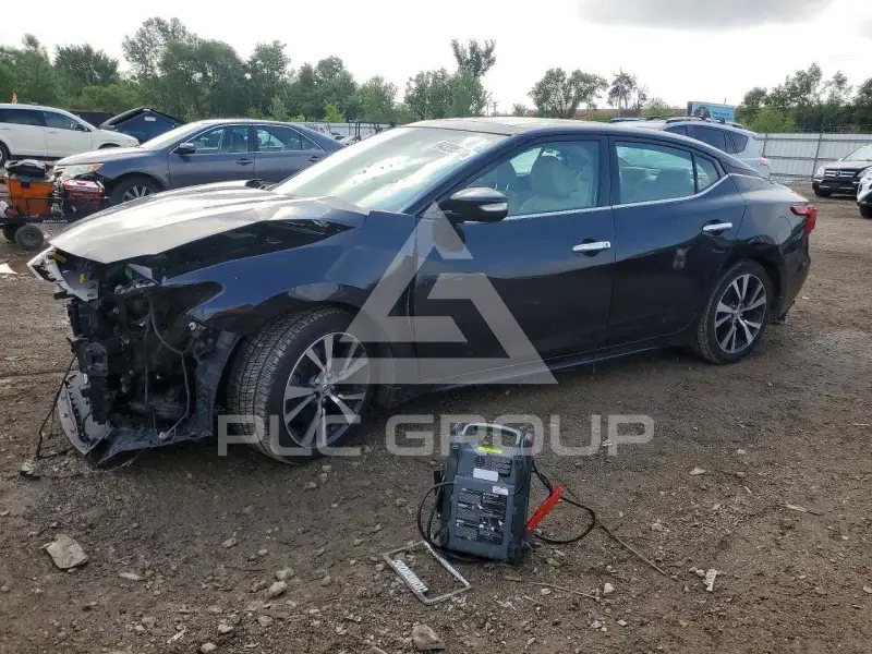2017 Nissan MAXIMA photo