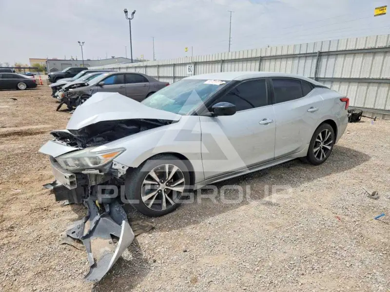 2017 Nissan MAXIMA photo