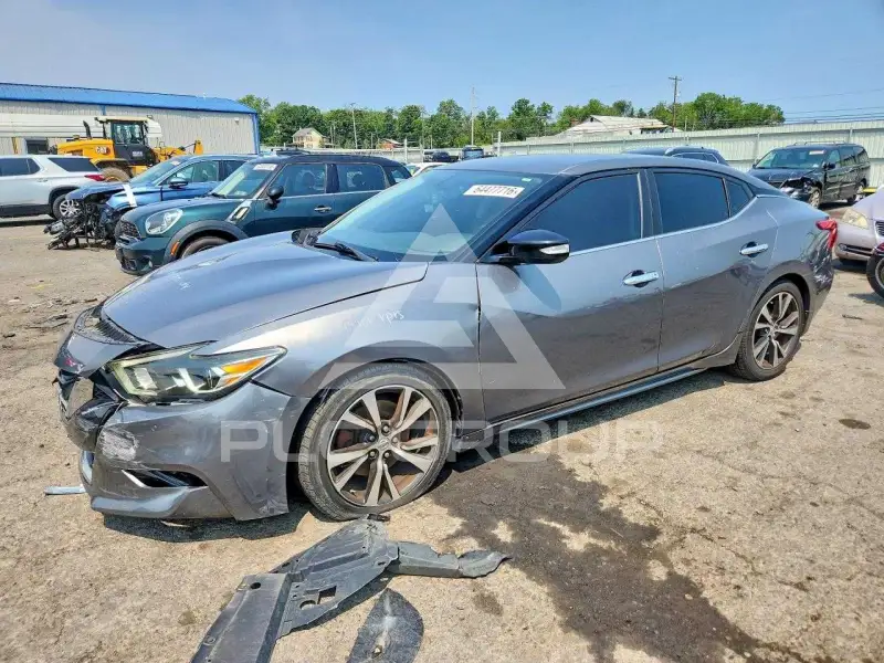2017 Nissan MAXIMA photo