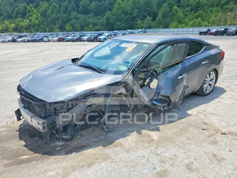 2017 Nissan MAXIMA photo