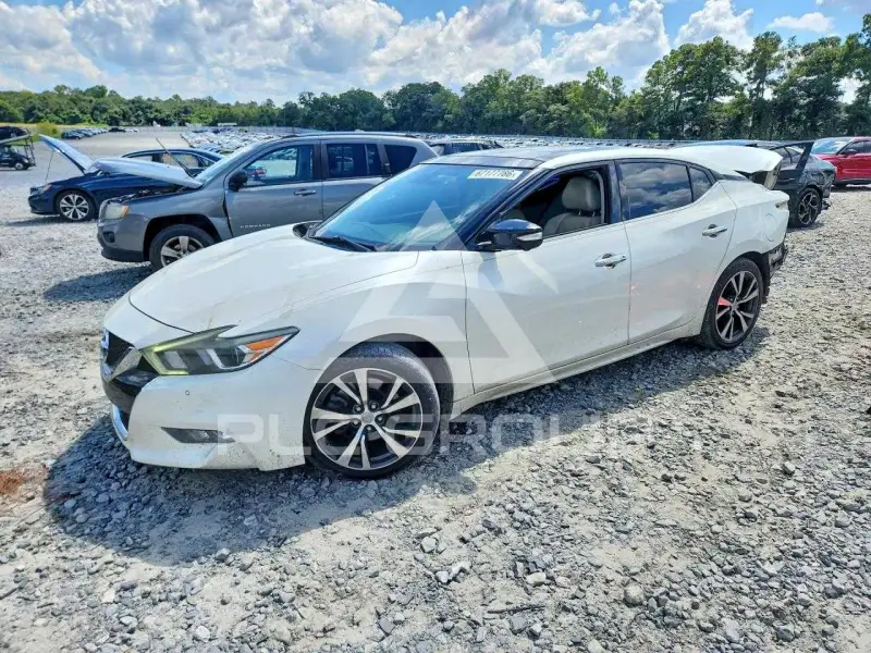 2017 Nissan MAXIMA photo