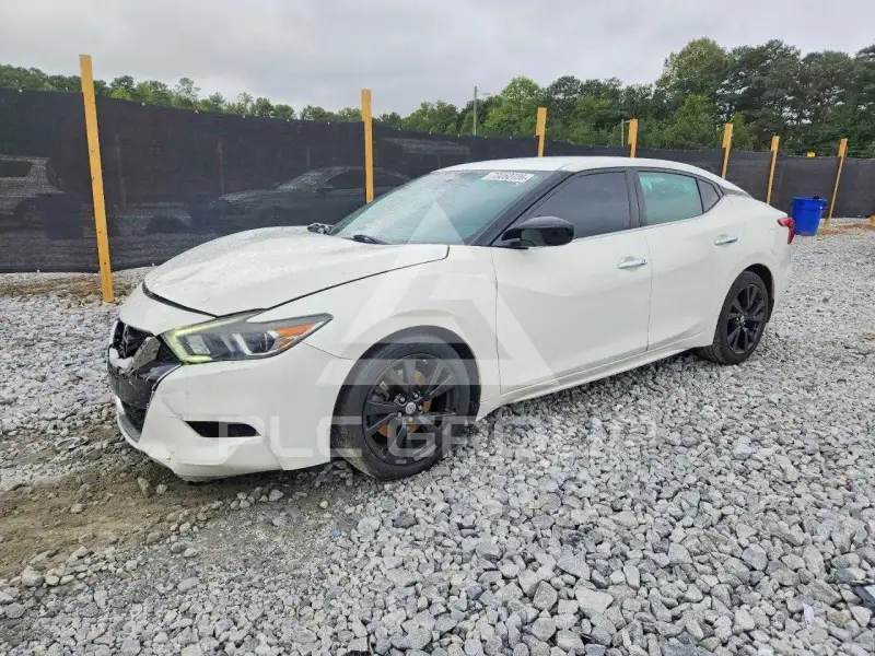 2017 Nissan MAXIMA photo