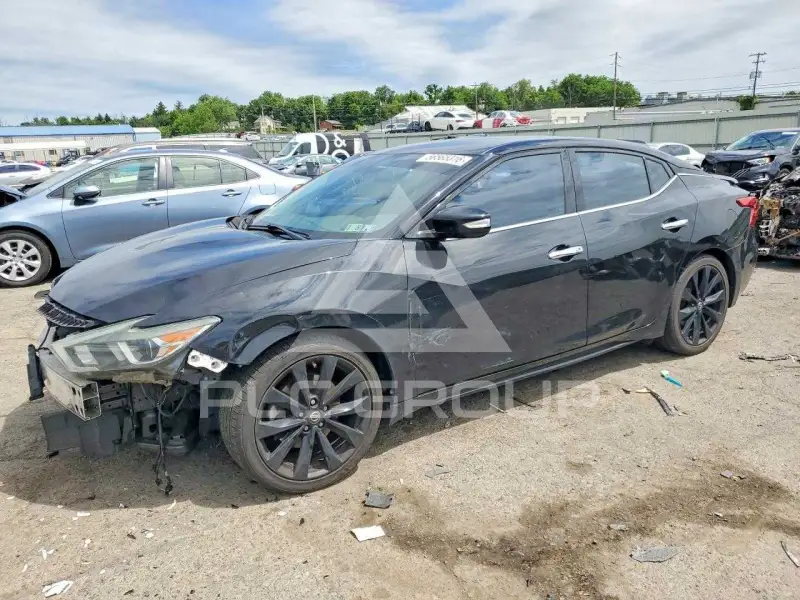 2017 Nissan MAXIMA photo